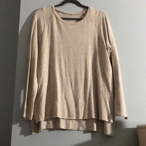 American Eagle beige top
